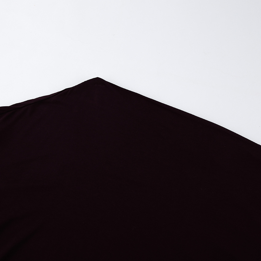 Haut à épaules dénudées, manches longues et taille nouée