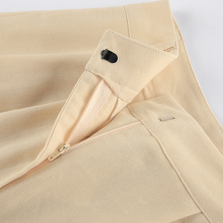 Combinaison beige chic asymétrique à jambes larges
