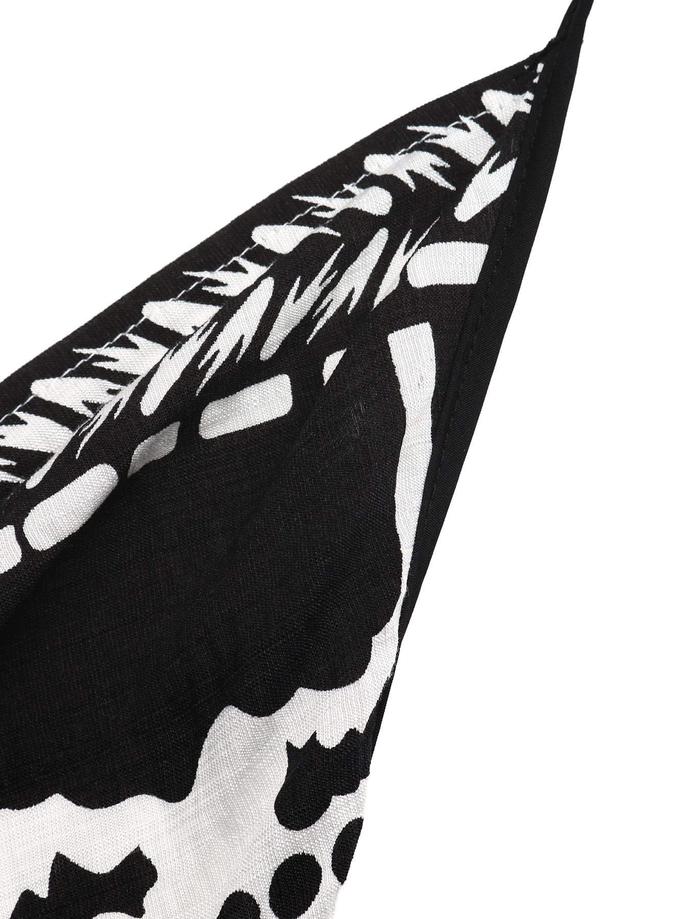 Robe longue bohème à col halter et imprimé floral noir et blanc