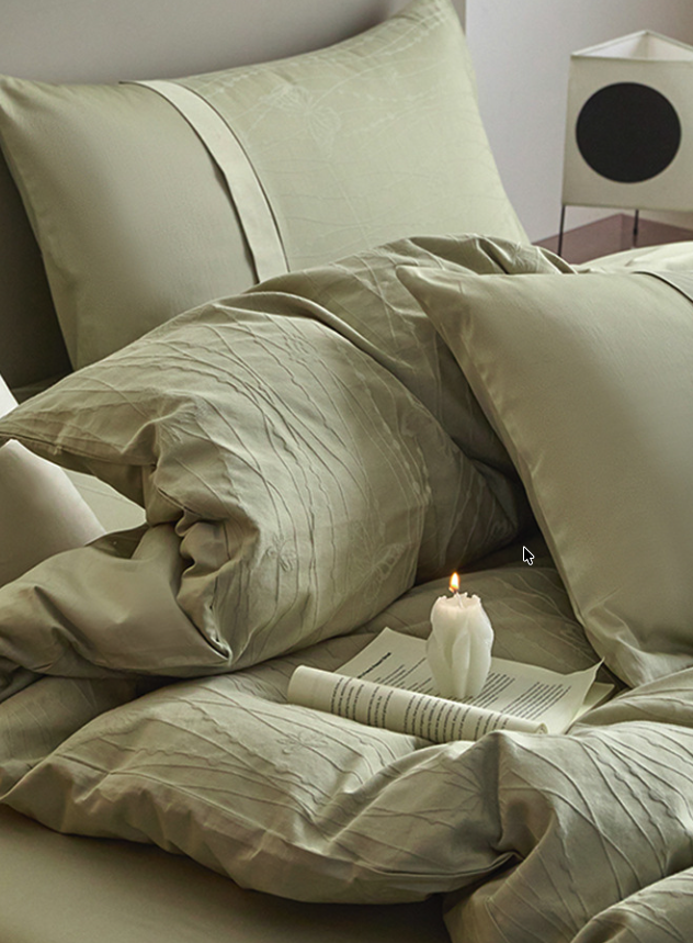 Luxury Embroidered 4-Piece Bedding Set - Soft 100S Cotton Duvet Cover