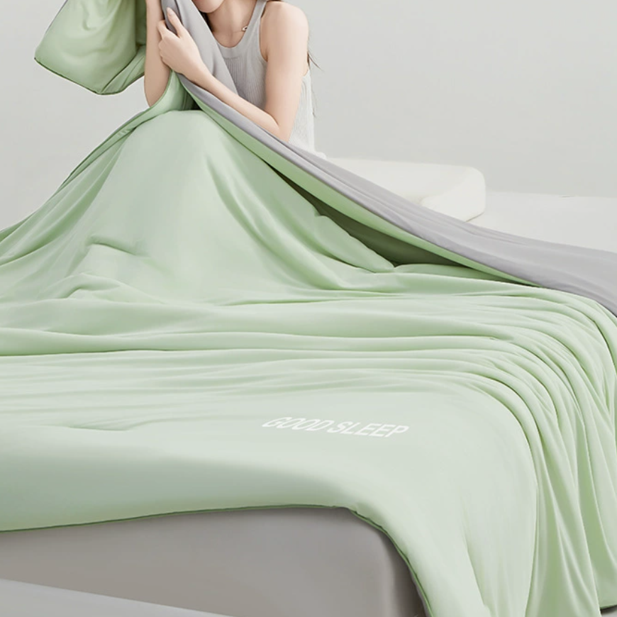 Lightweight Cool-fibre Lyocell Summer Quilt Skin-Friendly Breathable Cooling Blanket