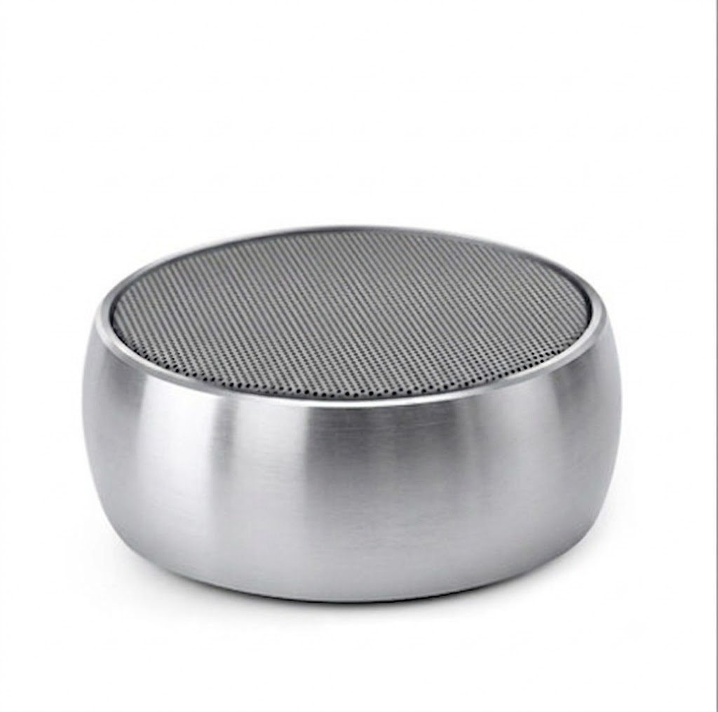 Mini altavoz Bluetooth portátil con graves profundos, 10 horas de reproducción, ranura para tarjeta TF y entrada AUX, audio inalámbrico compacto y duradero para llevar a todas partes.
