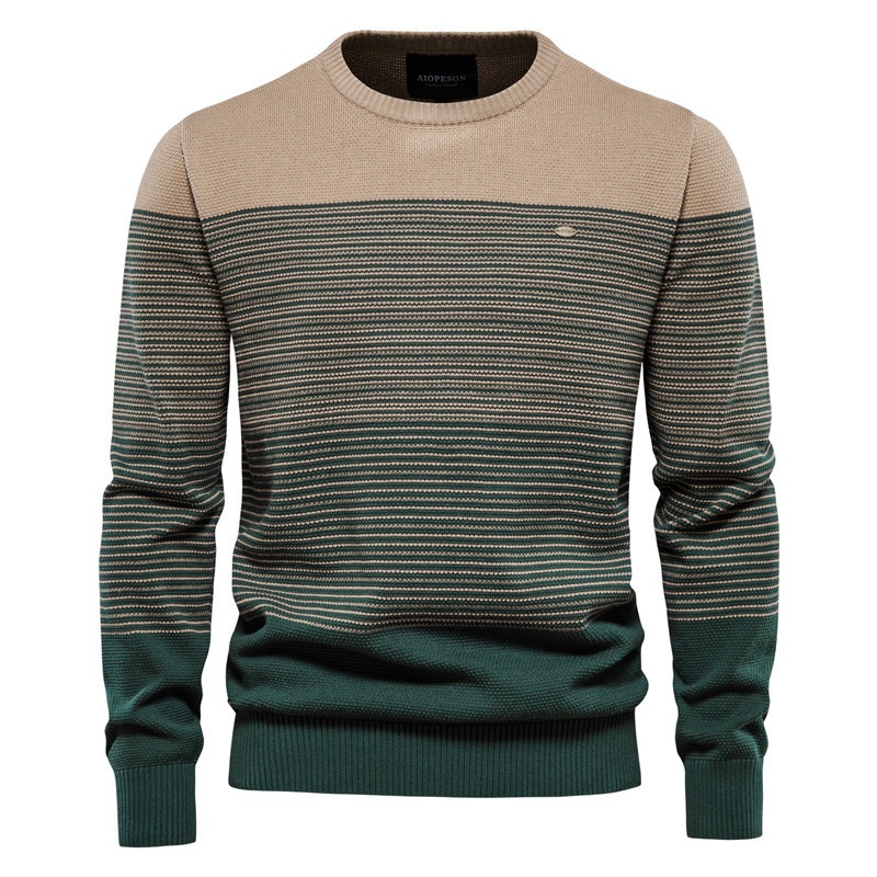 Retro Striped Slim Fit Crew Neck Men's Sweater for Autumn and Winter Casual Wear