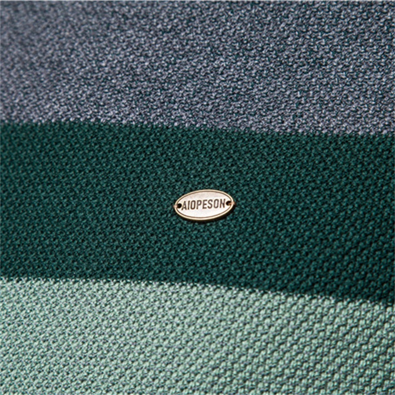 Striped Patchwork Round Neck Men's Sweater for Autumn Casual Wear