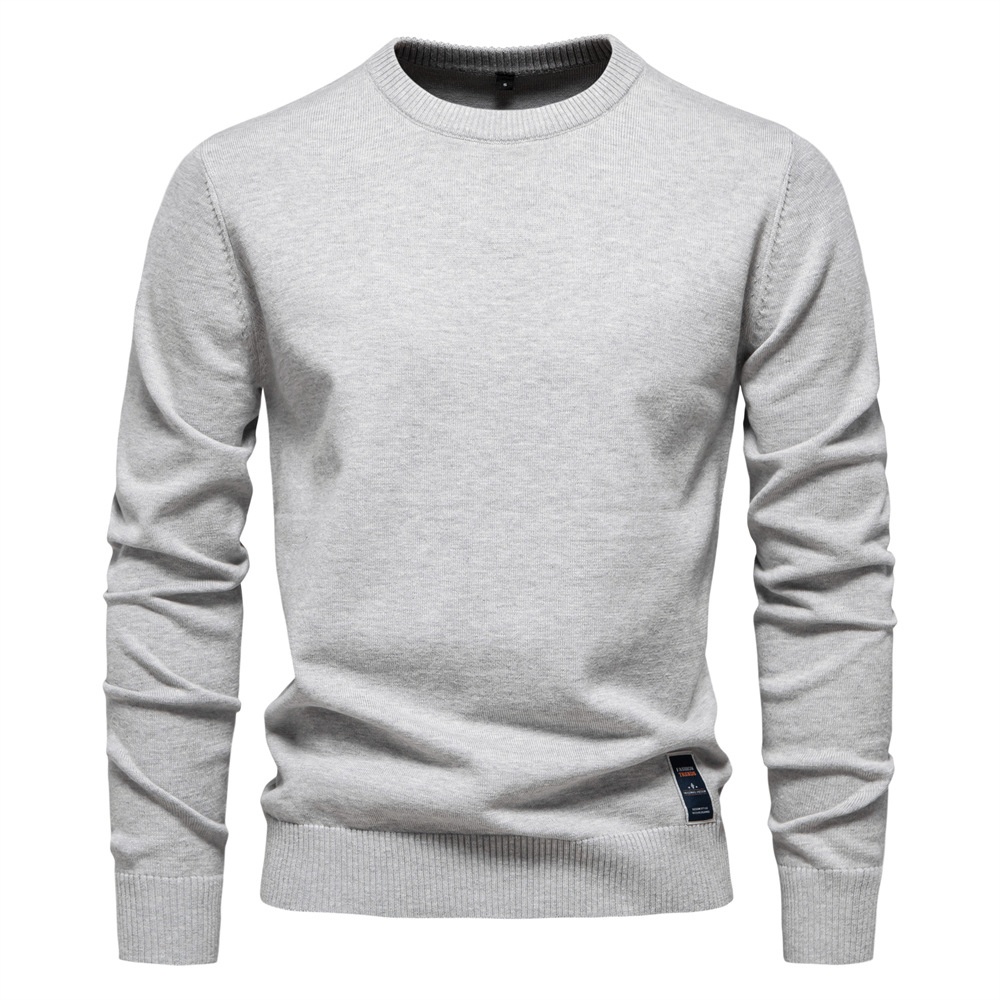 Round Neck Solid Color Casual Men's Sweater for Autumn and Winter