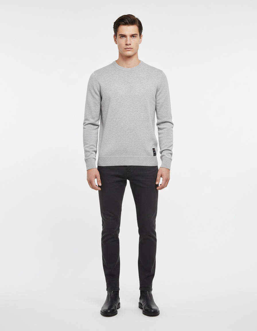 Round Neck Solid Color Casual Men's Sweater for Autumn and Winter