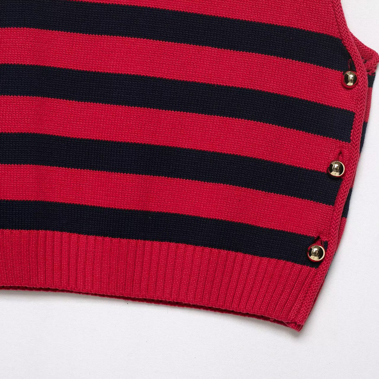 Knit Vest Top with Button Detail KUN-00137