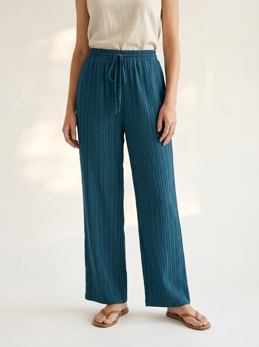 Pantalon de détente côtelé à jambes larges et cordon de serrage pour femme