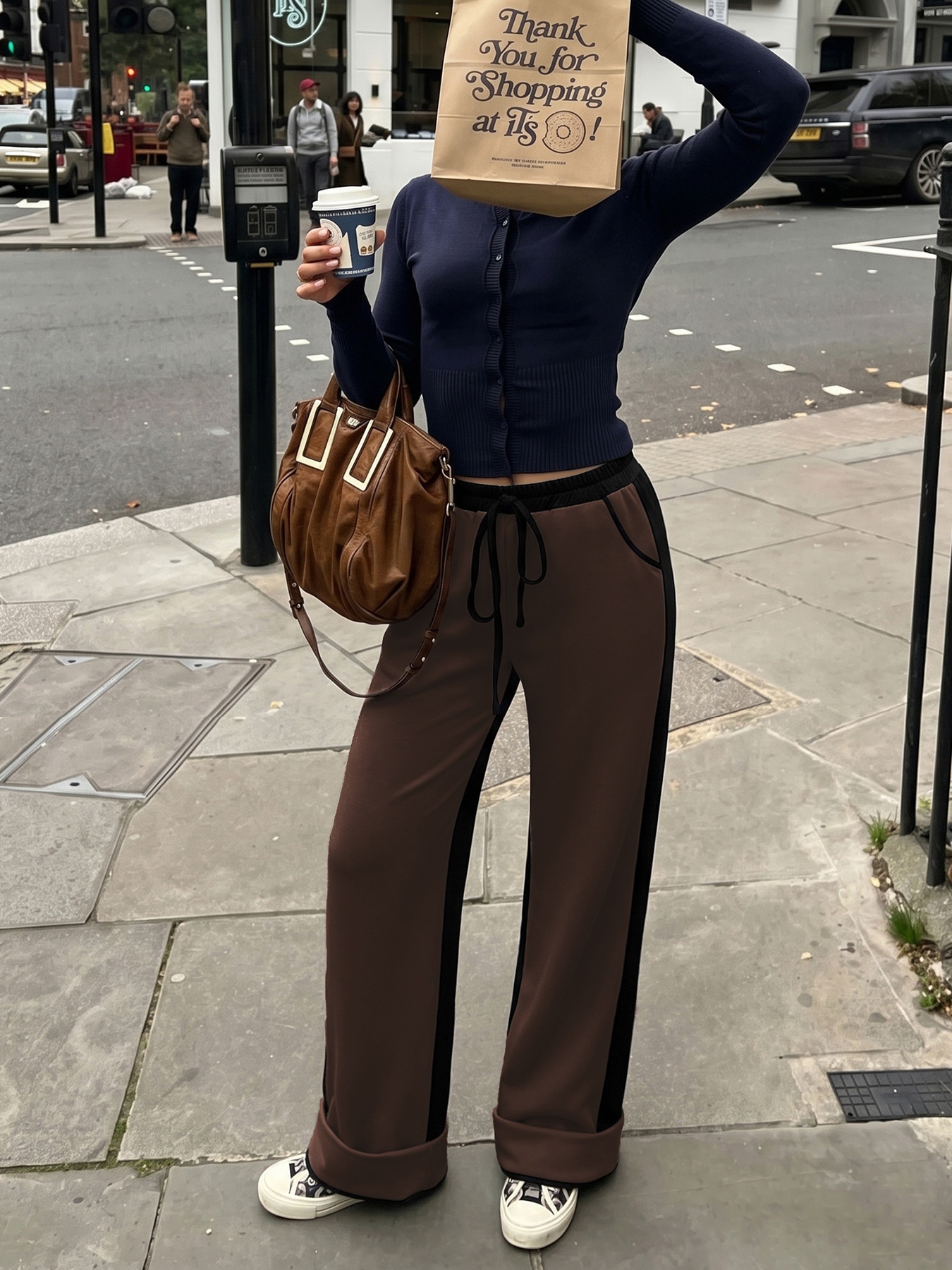 Women's Wide-Leg Contrast Side Stripe Sweatpants