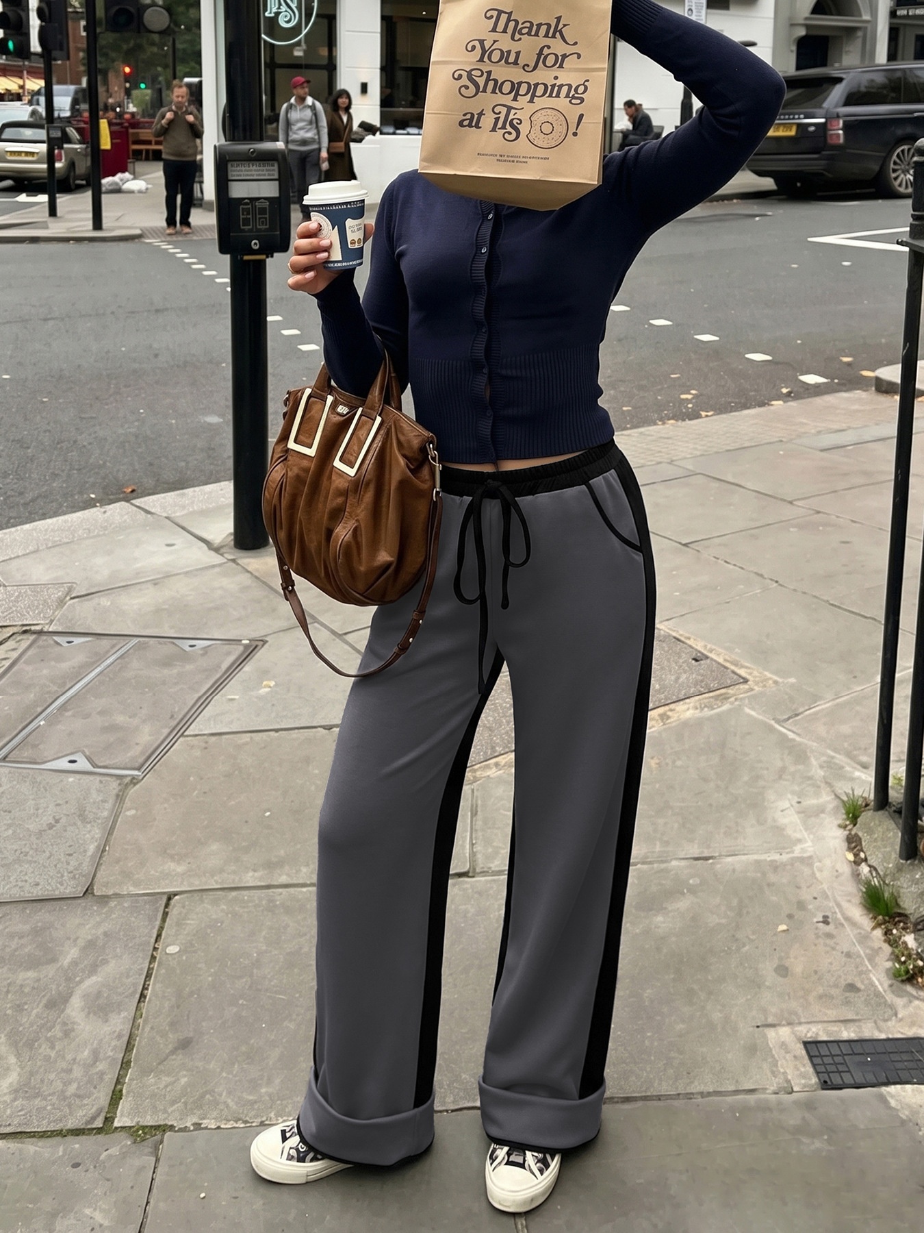Women's Wide-Leg Contrast Side Stripe Sweatpants