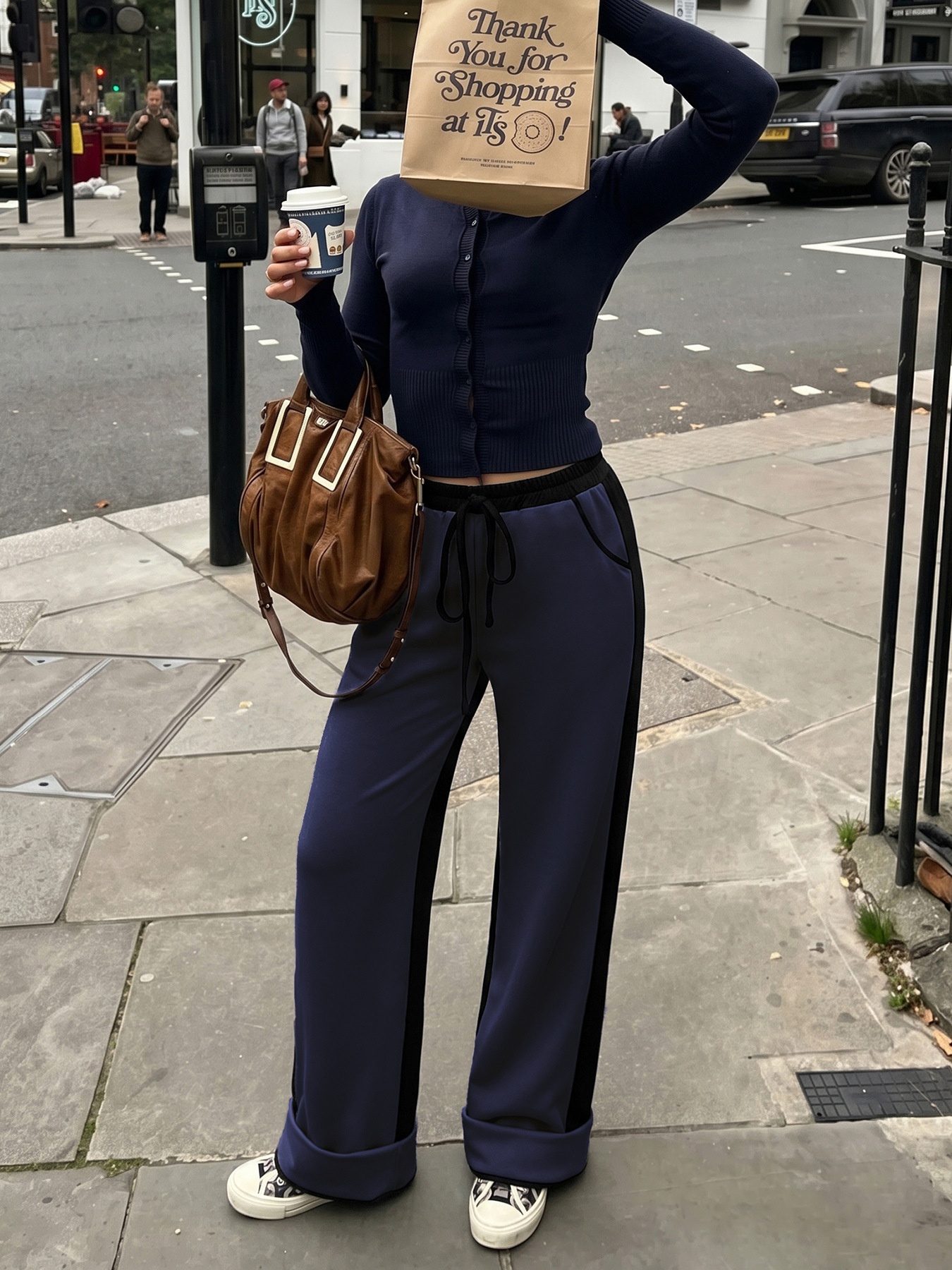 Women's Wide-Leg Contrast Side Stripe Sweatpants