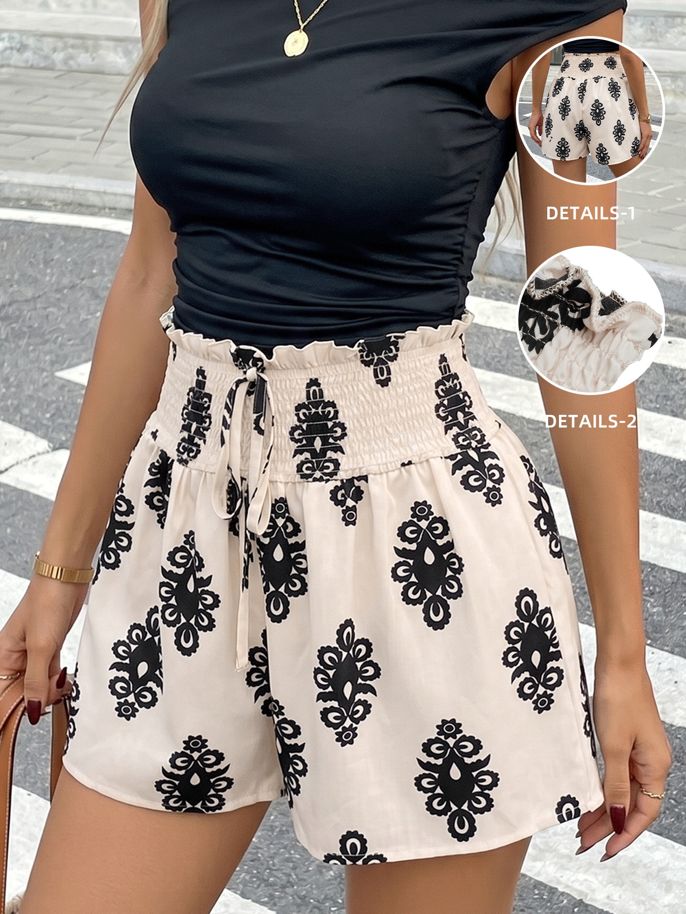 Short chic à taille smockée et cordon de serrage à motifs