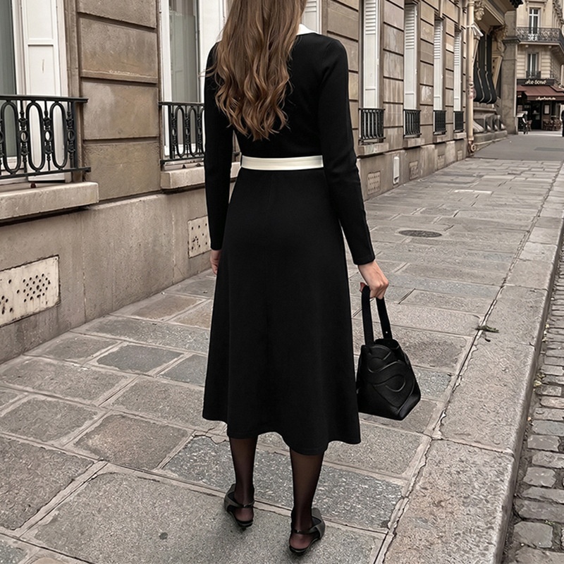 Contrast Trim V-Neck Long Sleeve Midi Knit Dress