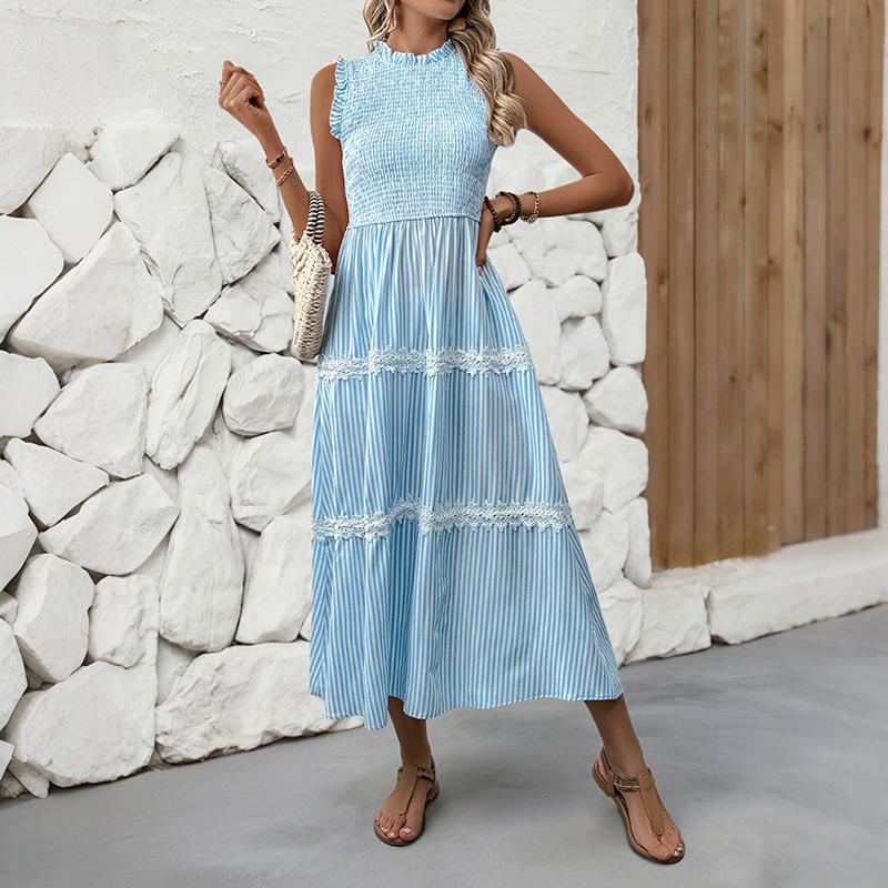 Robe midi à rayures et smocks à volants pour femme