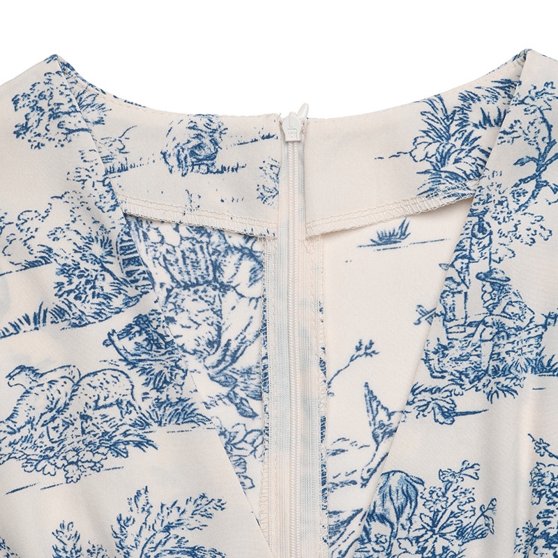Toile Print V-Neck Midi Dress with Short Sleeves