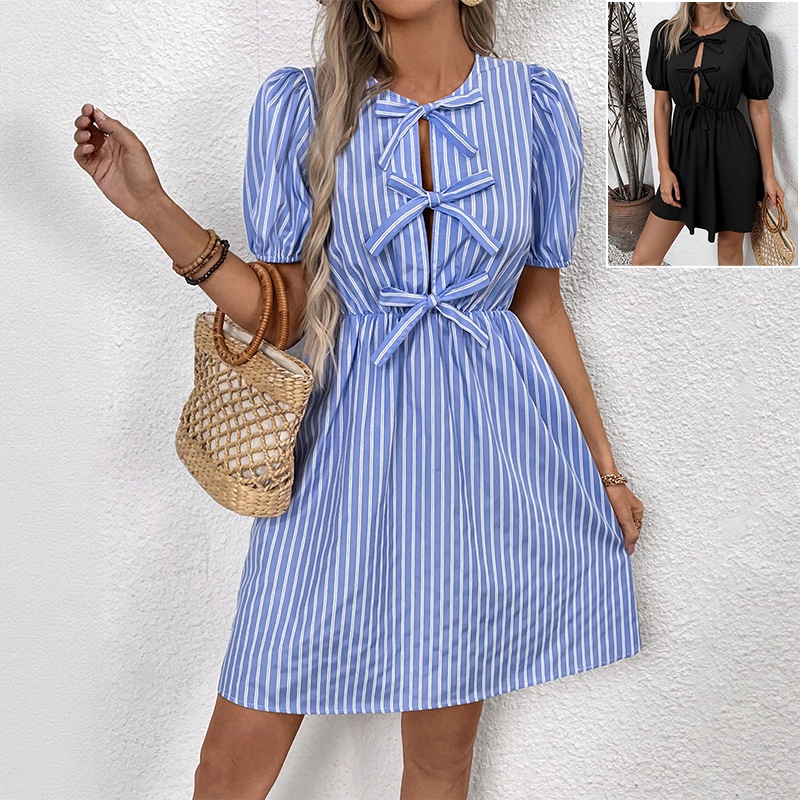 Robe mini à manches bouffantes et nœud ajouré - Rayée et unie