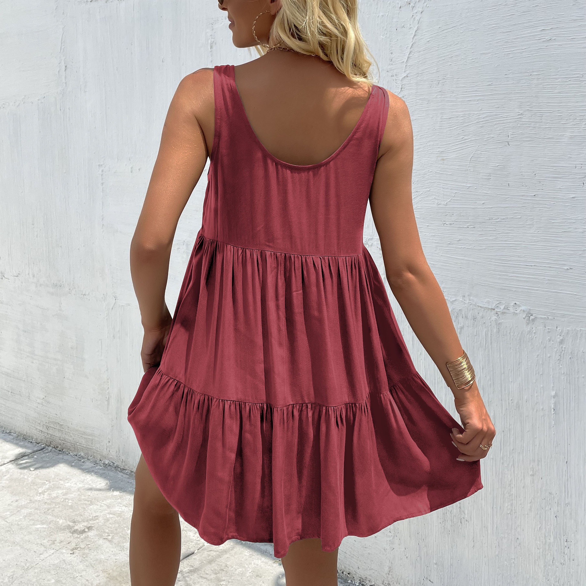 Women's Sleeveless Tiered Ruffle Mini Dress with Pockets