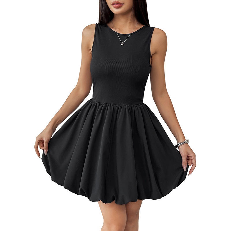 Mini abito a bolle nero a coste senza maniche