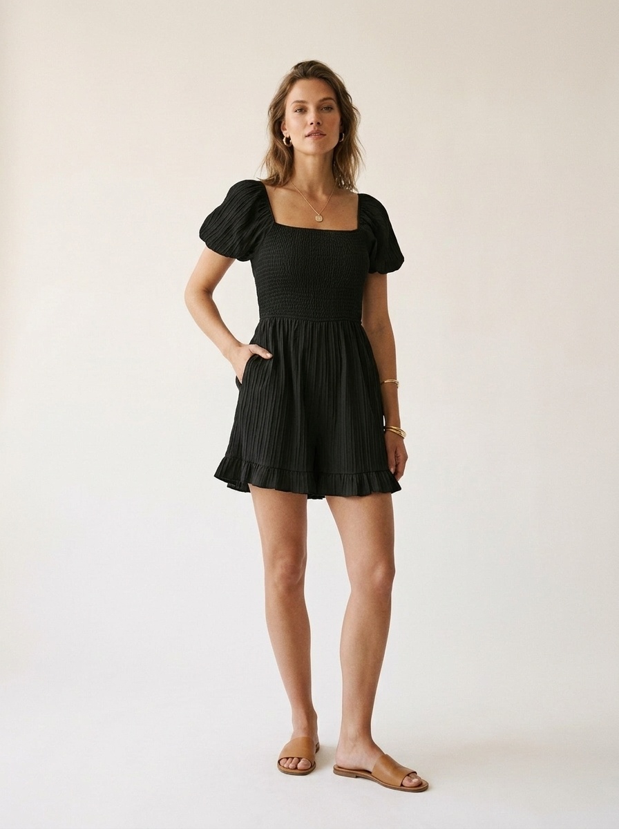 Combinaison-pantalon à manches bouffantes et col carré smocké pour femme