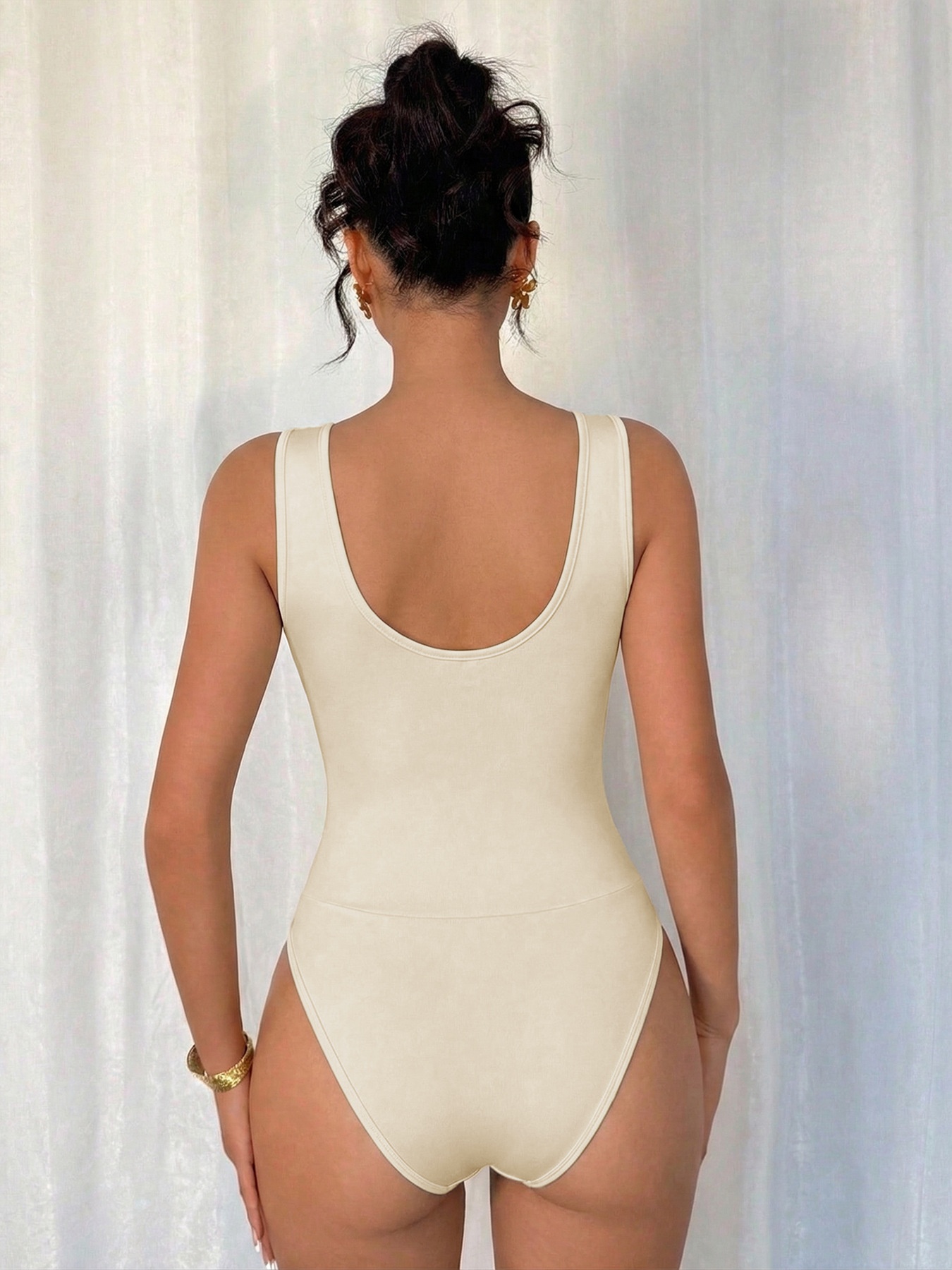 body sans manches à col bénitier imprimé floral