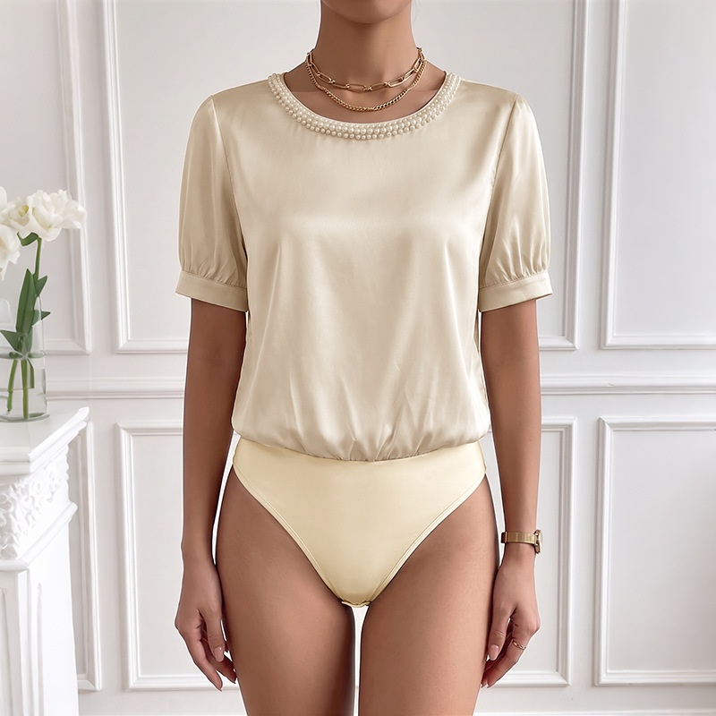 Body en satin orné de perles - Élégant, manches courtes