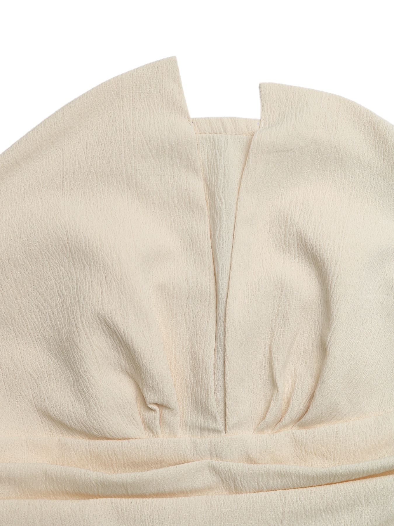 Tuta corta senza spalline con pieghe - Beige