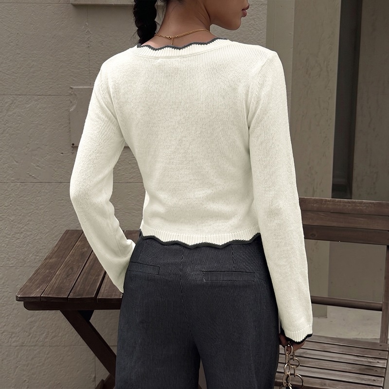 Contrast Trim Scalloped V-Neck Knit Sweater Top