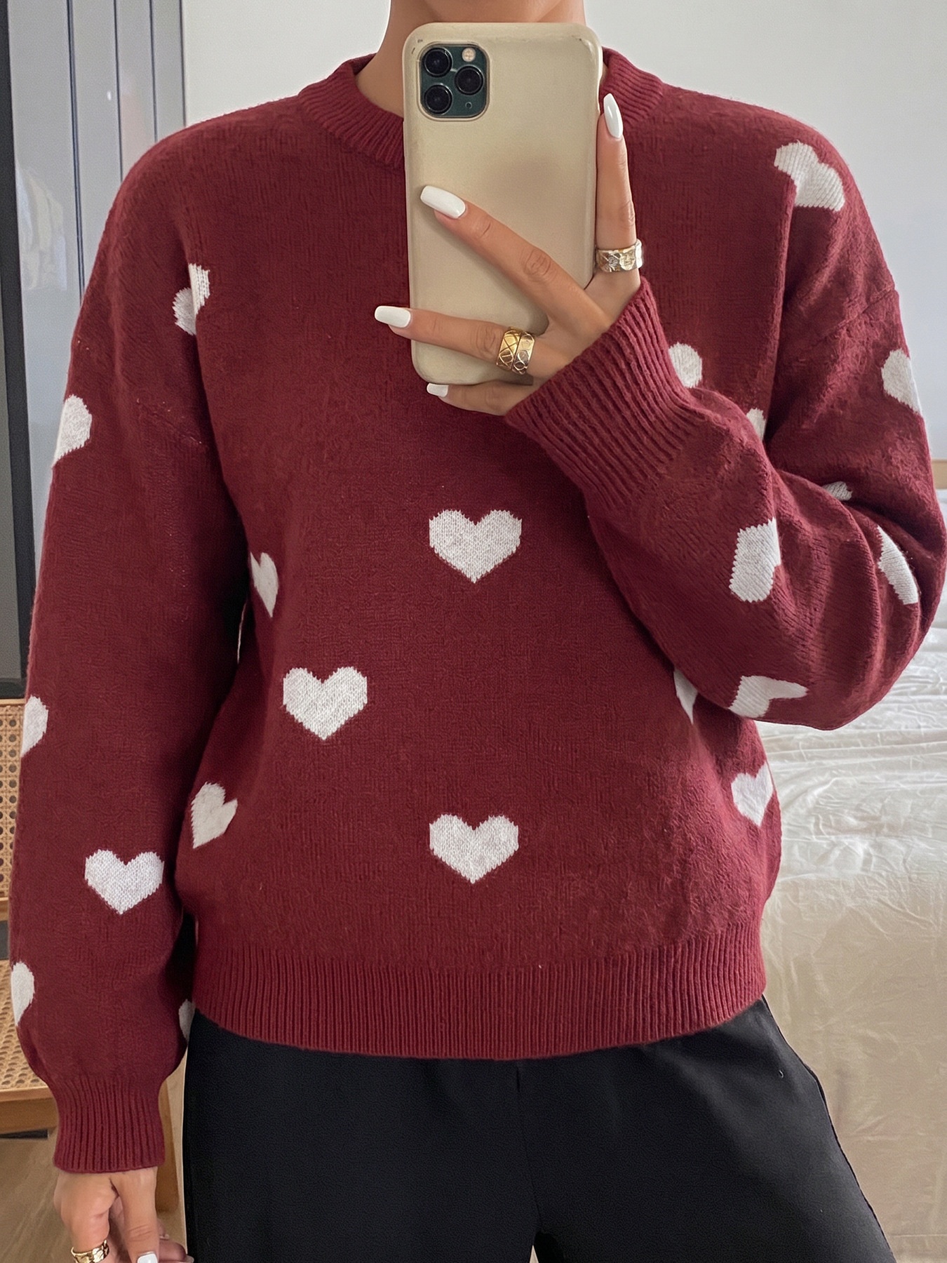 Women's Heart Pattern Knit Crewneck Pullover Sweater