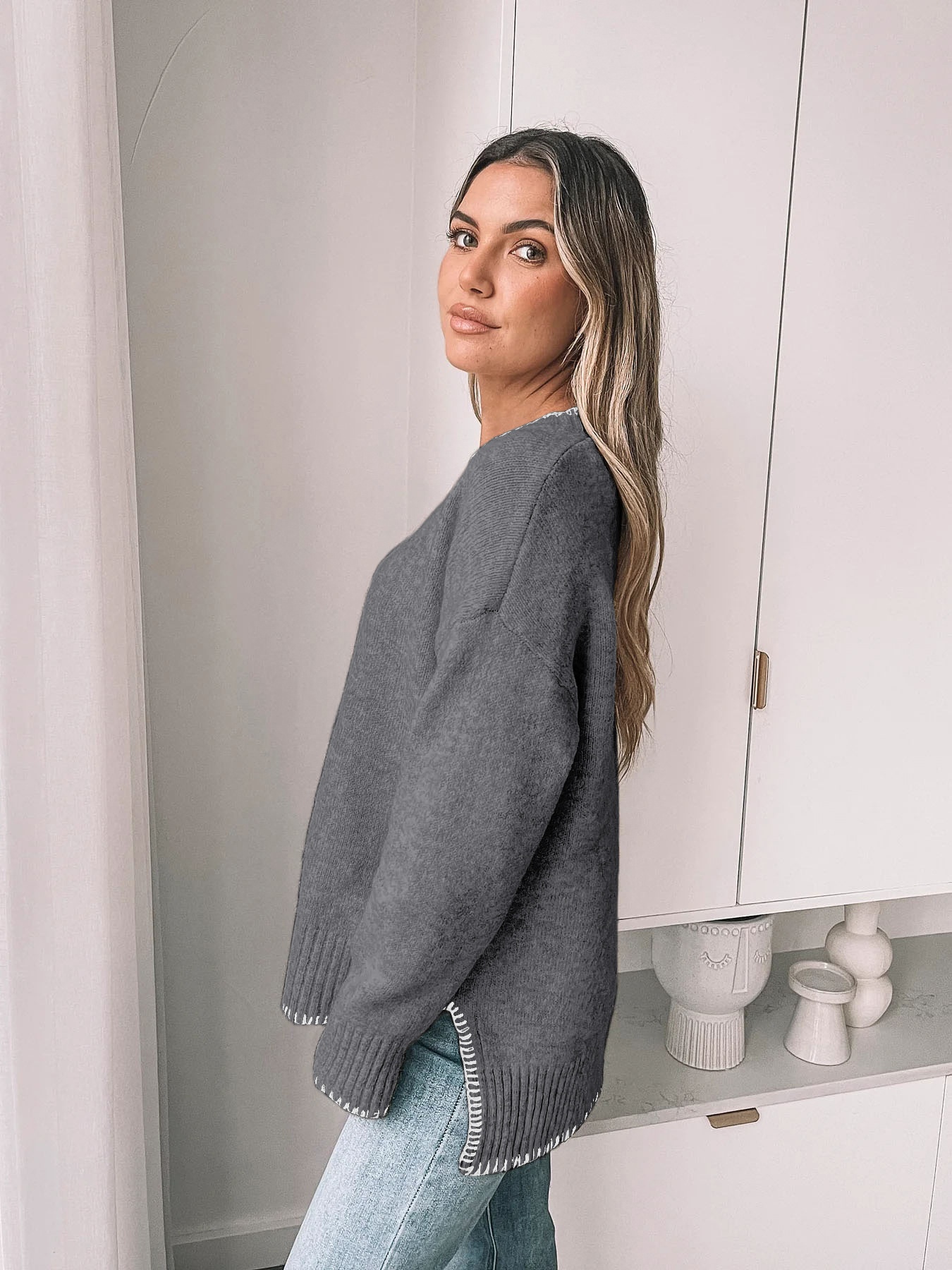 Women's Stitch Trim Knit Crewneck Pullover Sweater