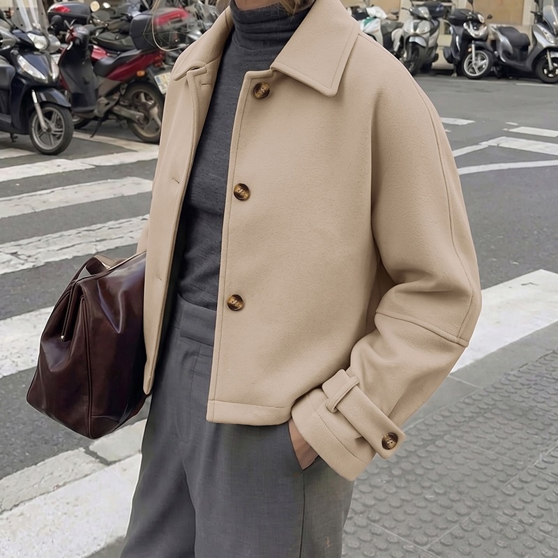 Women's Beige Button-Front Cropped Woolen Jacket