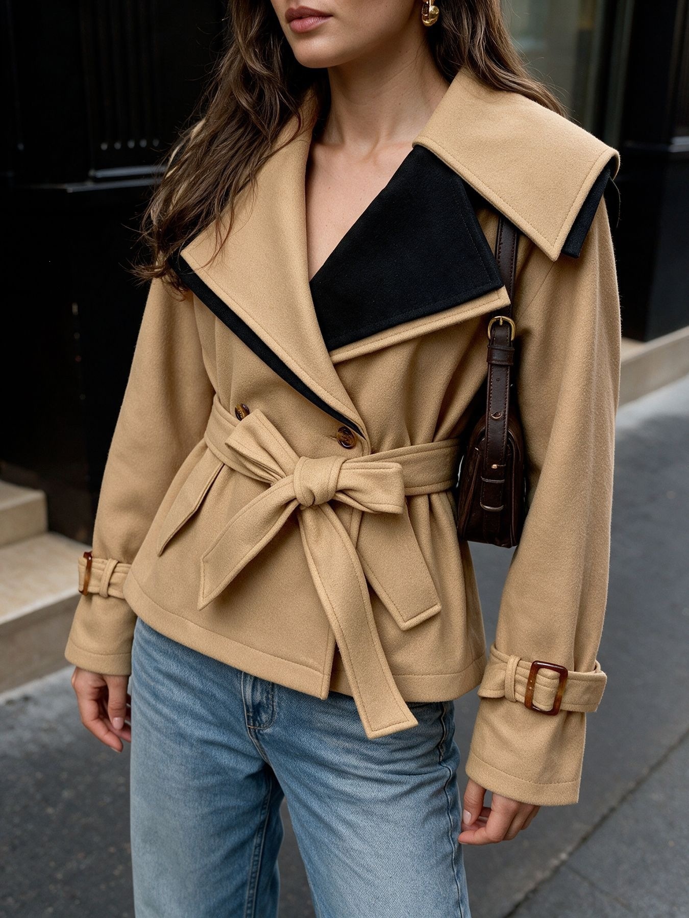 Contrast Lapel Belted Double-Breasted Short Coat