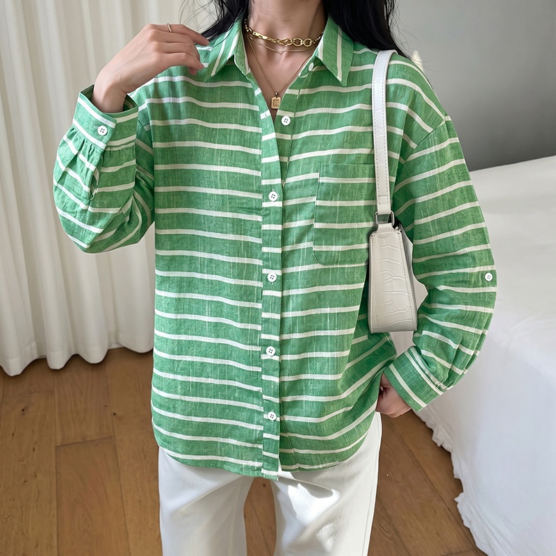 Women's Striped Button-Down Long Sleeve Shirt