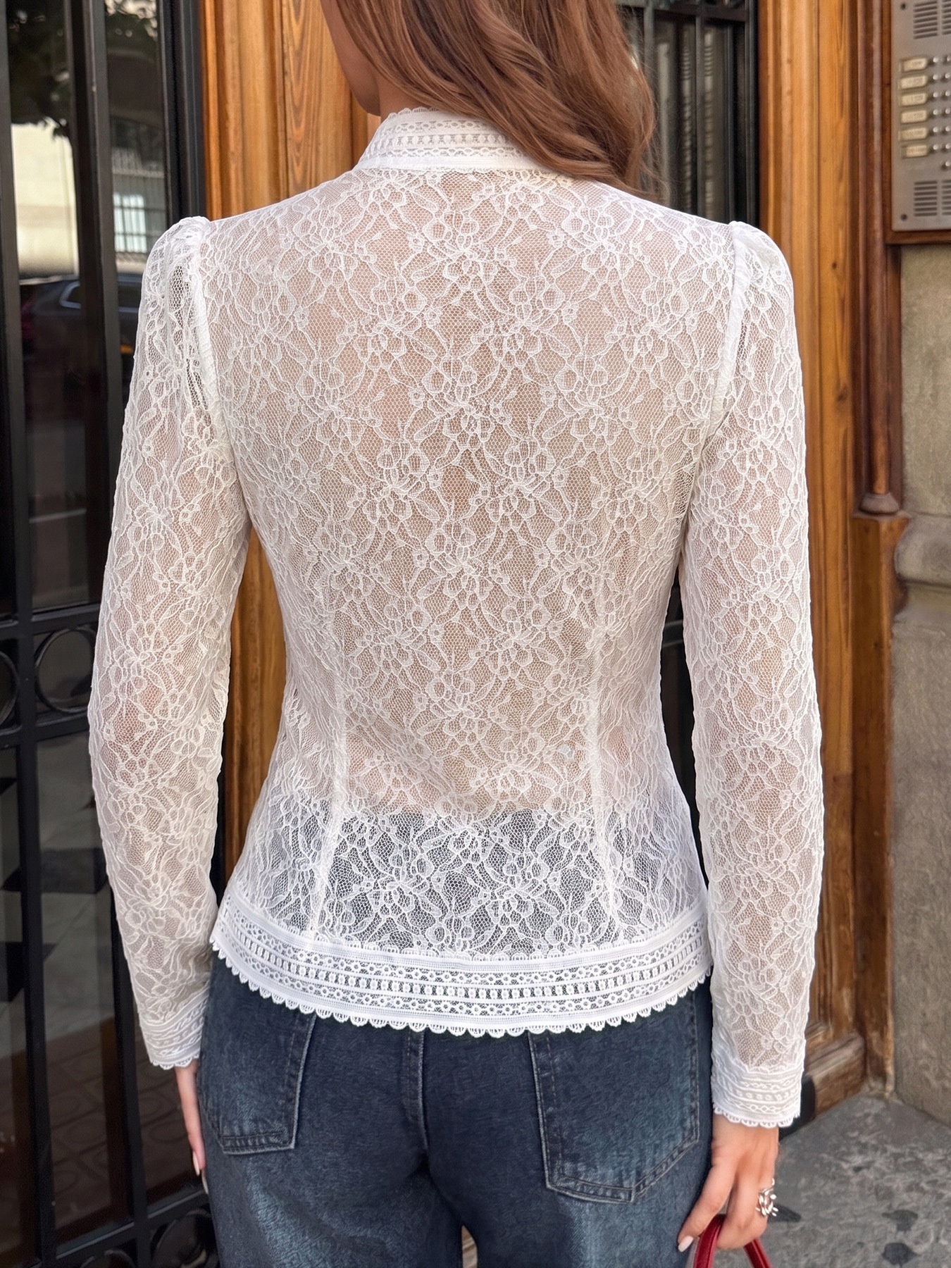 Women's White Floral Lace Long Sleeve Mandarin Collar Top