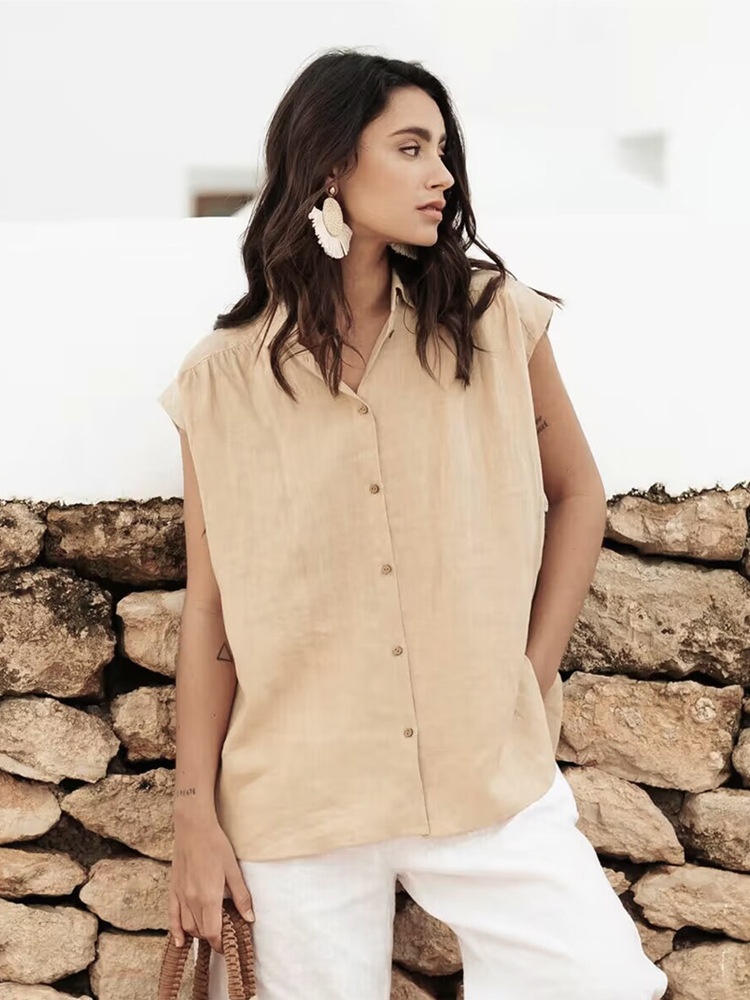 Effortless Linen Sleeveless Button-Up Blouse