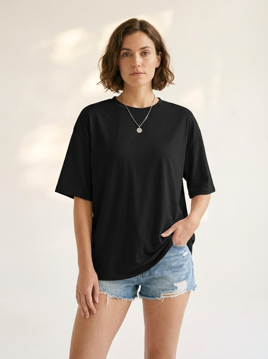 Women's Oversized Black T-Shirt - Casual & Comfy Tee