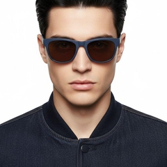 bs0205-0014_green_rectangular_tr90_sunglasses_model