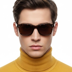 bs0205-0026_tortoiseshell_rectangular_plastic_sunglasses_model