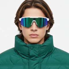 bs0205-0046_white_semi-rimless_tr90_sunglasses_model