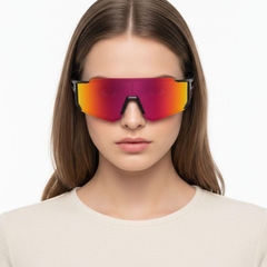 bs0205-0048_orange_irregular_plastic_sunglasses_model