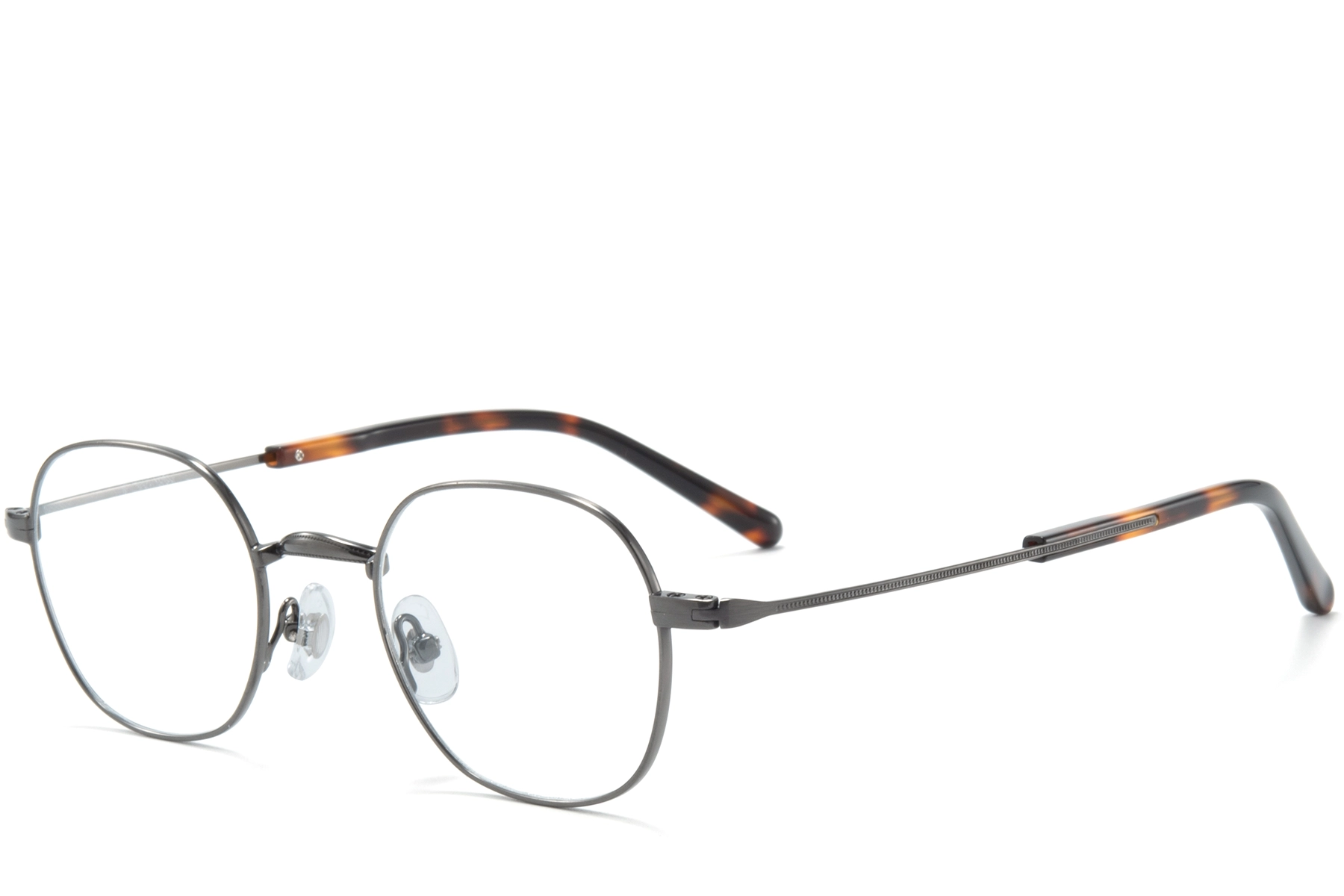 BS0218-0144_Silver_Oval_Titanium_Glasses_corner