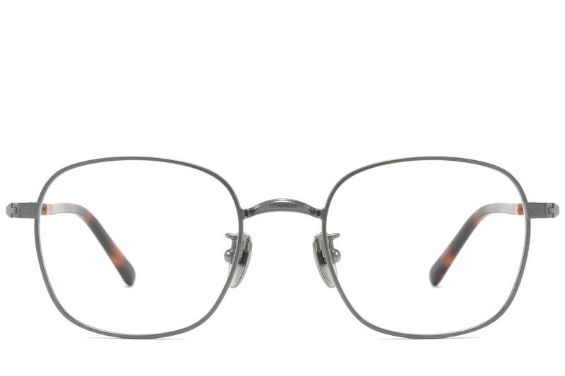 BS0218-0164_Silver_Rectangular_Titanium_Glasses_corner-front
