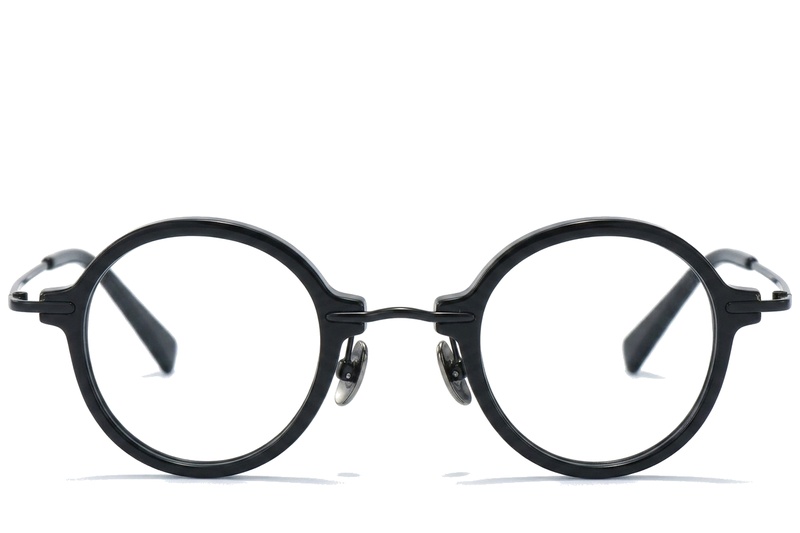 BS0218-0191_Black_Round_Titanium_Glasses_corner-front