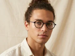 BS0218-0203_Tortoiseshell_Oval_Titanium_Glasses_corner-tryon_male