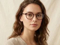 BS0218-0218_Tortoiseshell_Oval_Titanium_Glasses-tryon_female