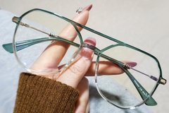 BS0406-0115_Green_Aviator_TR90_Glasses_front