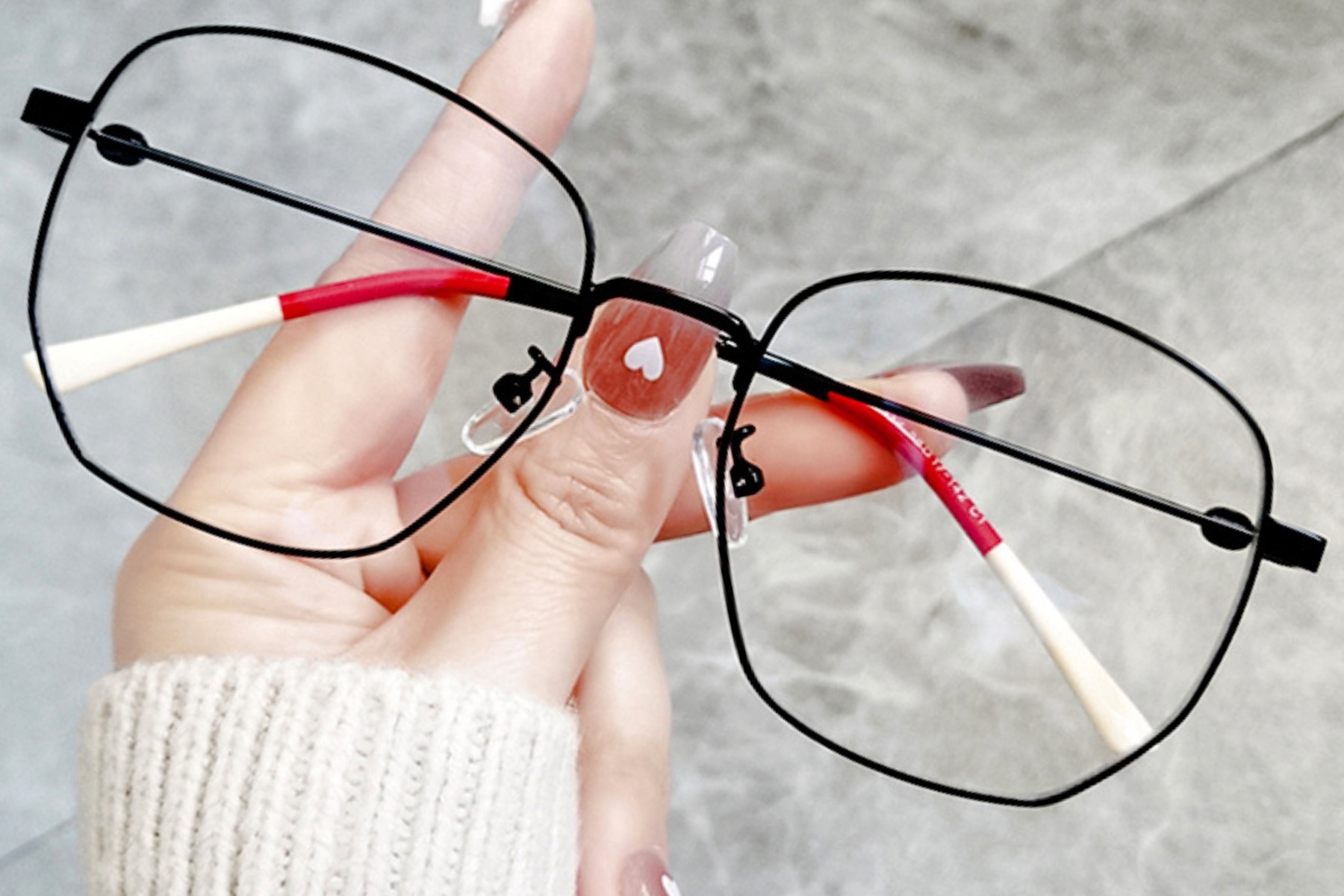 BS0406-0448_Black_Geometric_Metal_Glasses_front