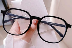 BS0406-0539_Black_Rectangular_TR90_Glasses_front