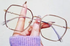 BS0406-0566_Pink_Geometric_Metal_Glasses_front