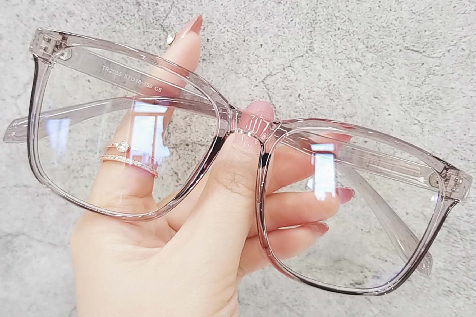 BS0406-0572_Grey_Rectangular_TR90_Glasses_front
