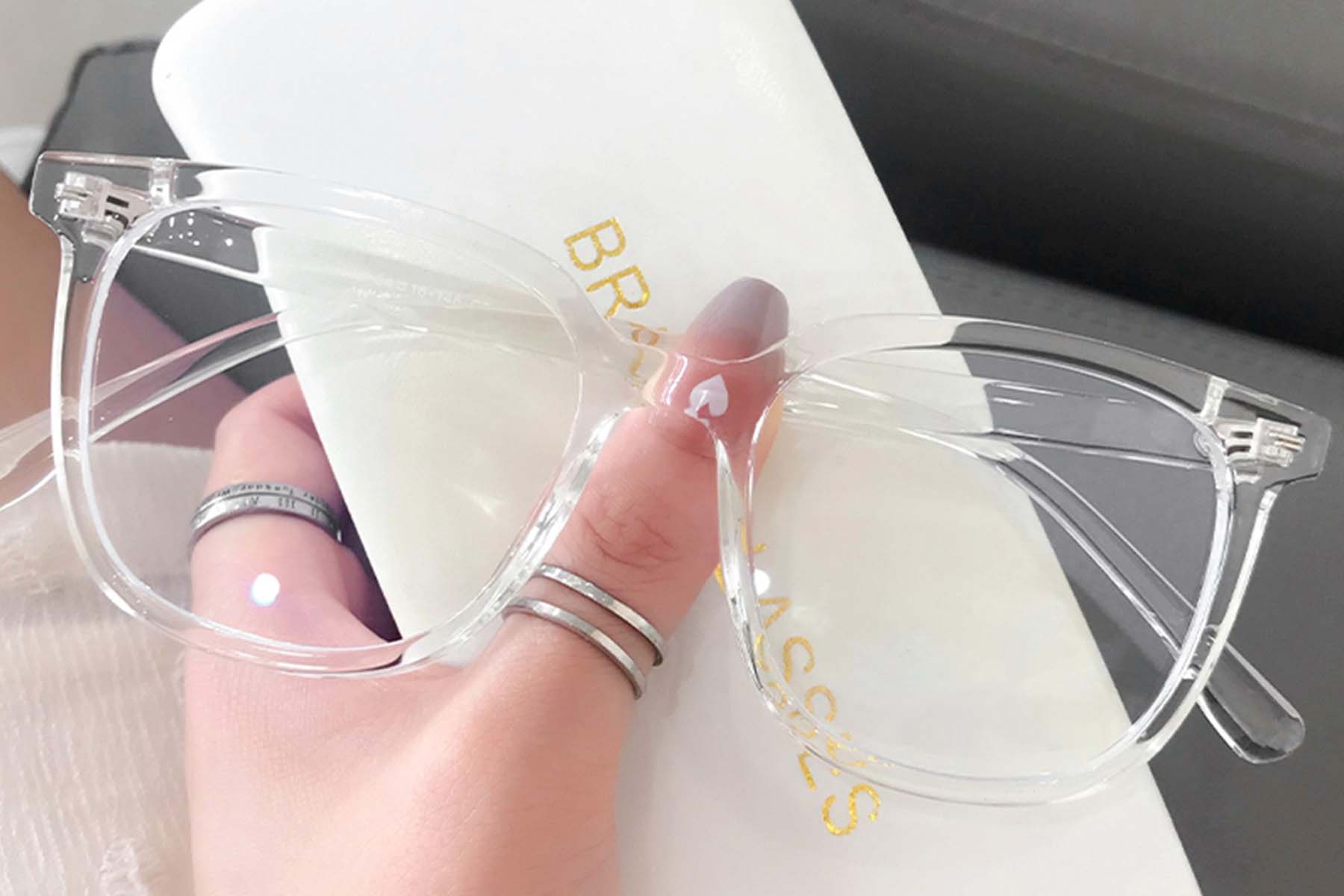 BS0406-0585_Transparent_Rectangular_TR90_Glasses_front